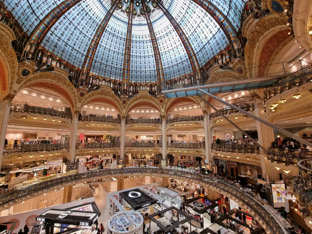 Shein au BHV : qu’en est-il des Ouïghours, des droits sociaux et de l’environnement ?