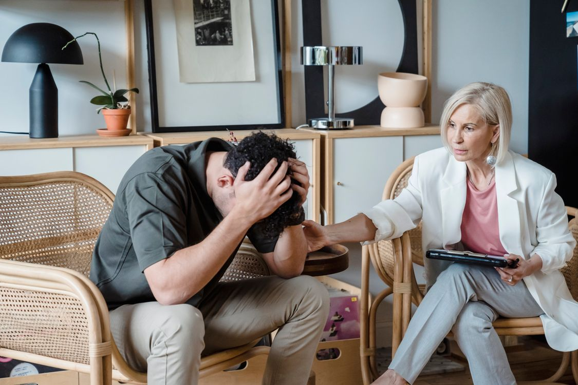 La reconstruction psychologique au regard de L&rsquo;Écriture ou la vie : un défi au diktat de la résilience ?